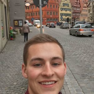 Meet your Posher, Zachary